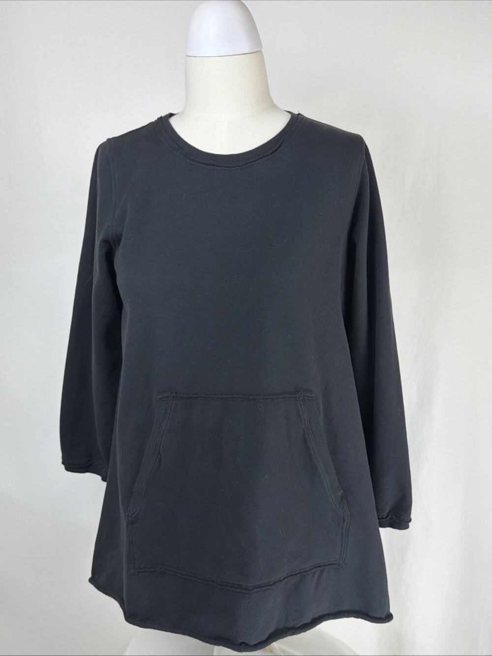 NWT Kleen Black Long Sleeve Kangaroo Pocket High Low Tunic Top #0728 SZ SMALL